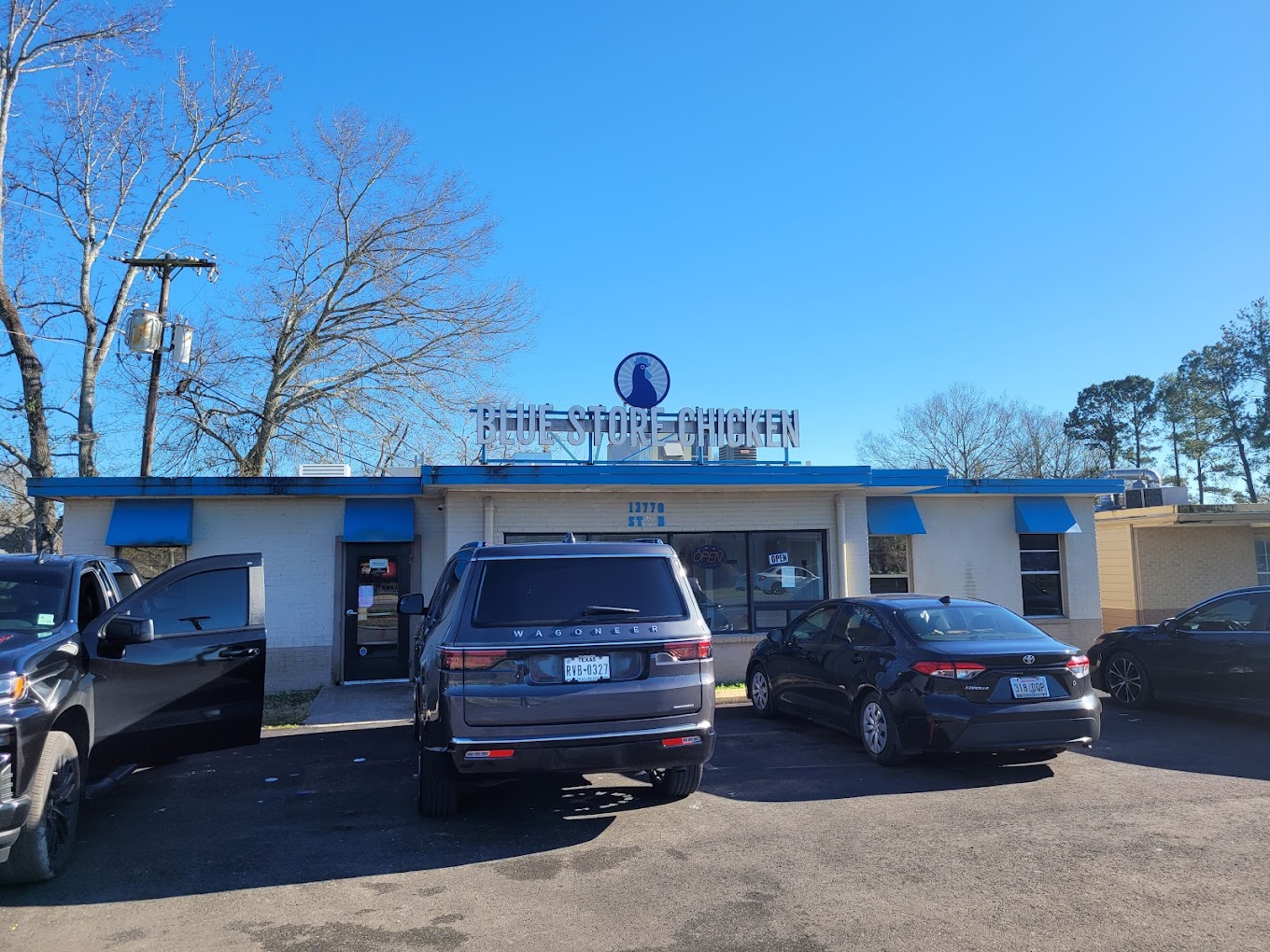 Blue Store Chicken